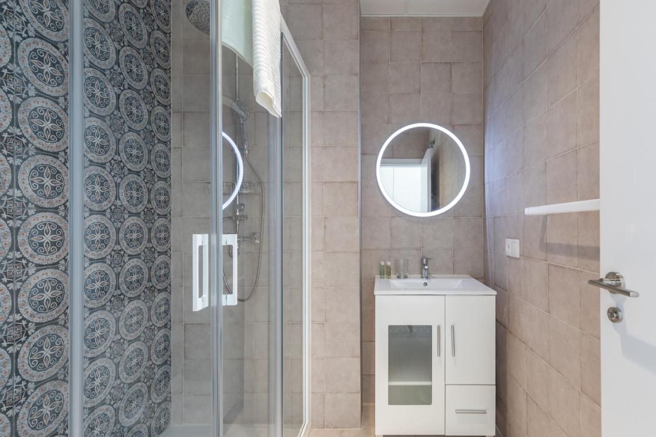 Gorgeous Apt With A Large Private Terrace Valencia Bagian luar foto