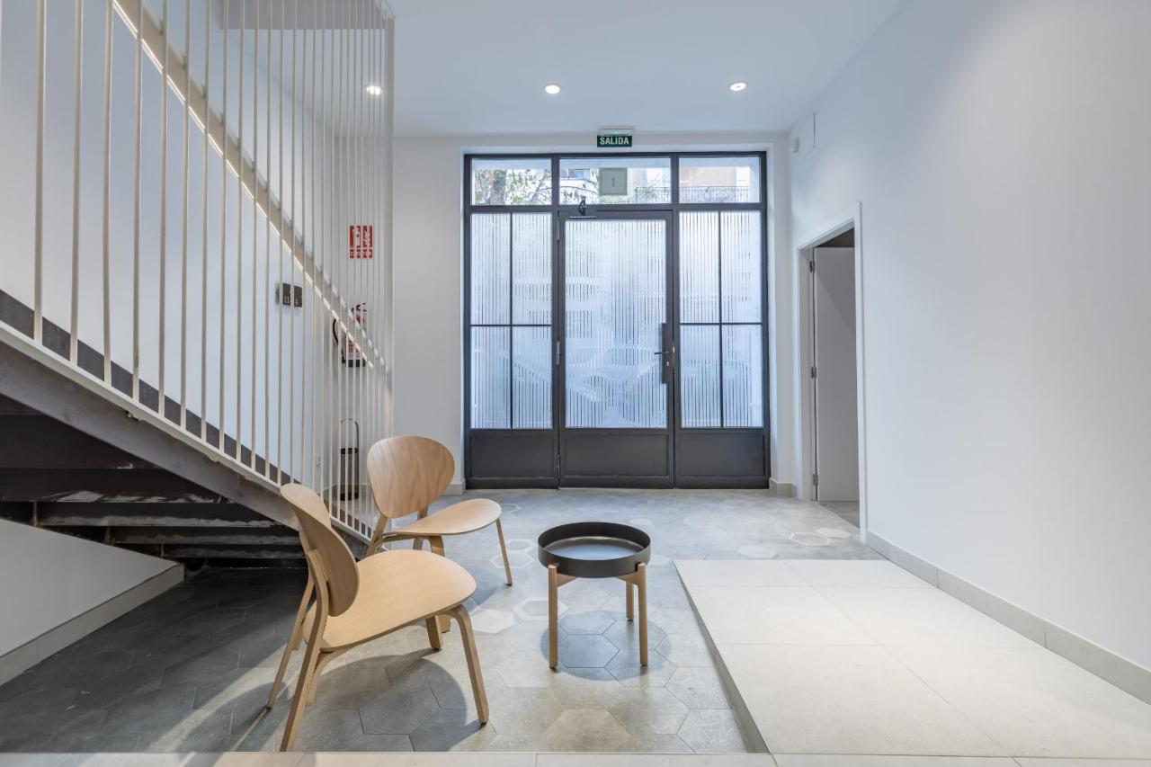 Gorgeous Apt With A Large Private Terrace Valencia Bagian luar foto